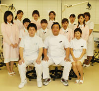 笑顔で皆様をお迎えします。